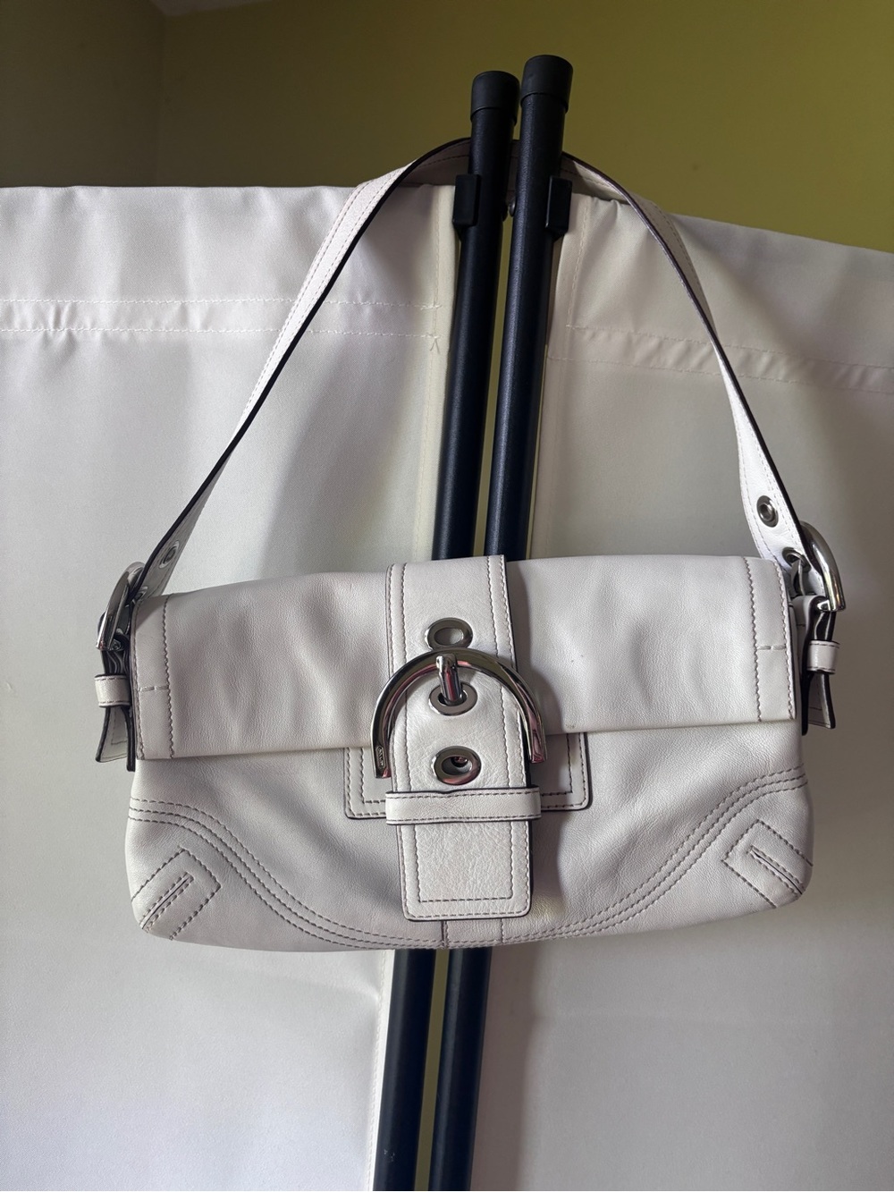 Vintage y2k Coach SoHo White Leather Shoulder Bag